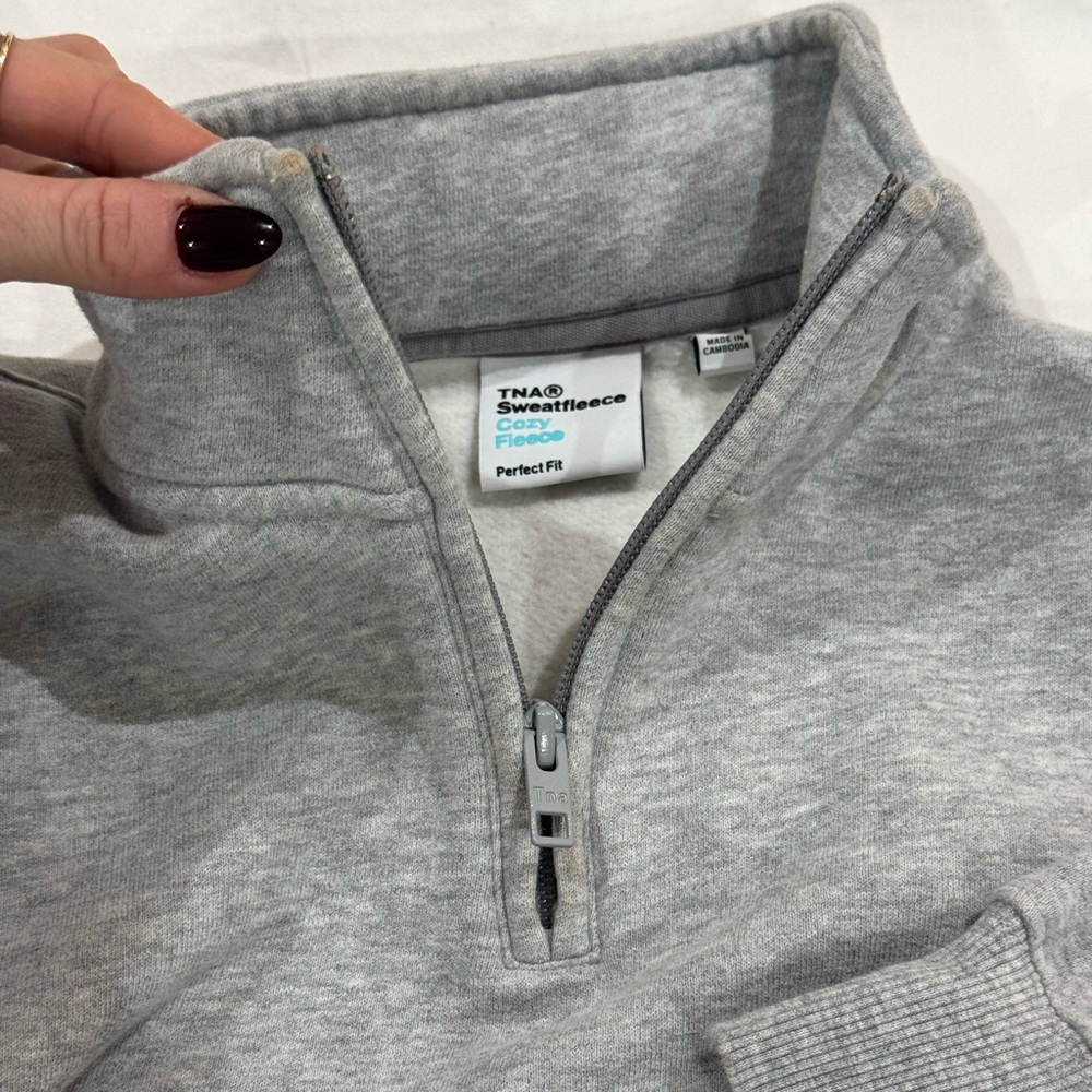Cropped Quarter Zip - Picture 6 of 7